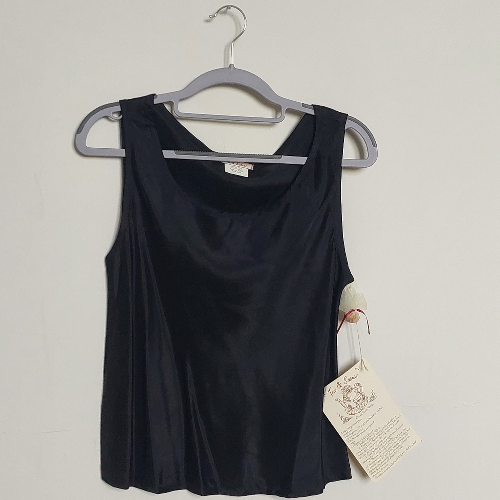 Tea & Scones Elegant Black Women's Top Size xs